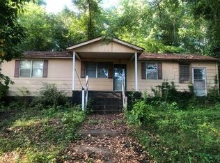 106 Coppermine Rd, Hiram, GA 30141