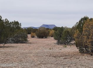 LOT 1320 N Skedaddle Trl, Seligman, AZ 86337
