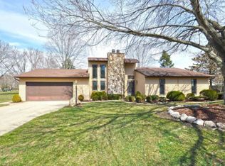 20589 Old Mill Rd, South Bend, IN 46637