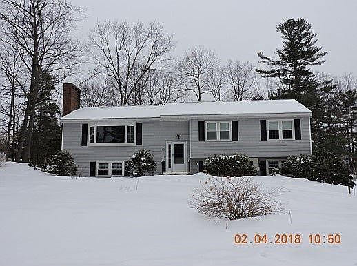 2nd image of 10 Hutchinson Dr