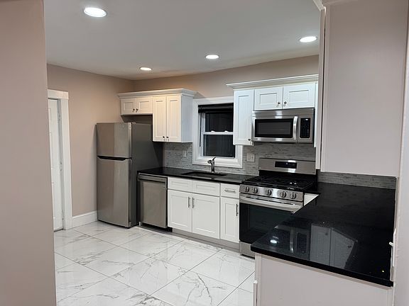 2nd image of 30 Julian St #3