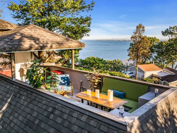 7 Hillside Road, Atlantic Highlands, NJ 07716