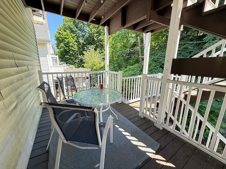13-15 Pennsylvania Ave #2 — Photo 10
