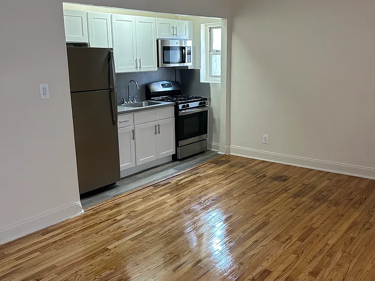 550 Howard Ave #1A — Photo 1