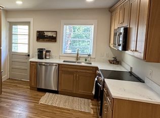 375 Westside Dr #B2, Roswell, GA 30075
