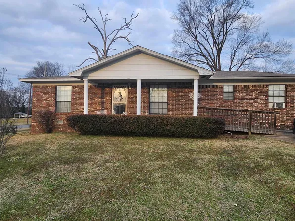 205 Vine St, Malvern, AR 72104