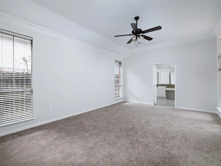 107 N Sunny Slope Cir — Photo 15