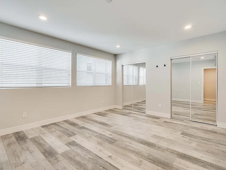 1848 1/2 Federal Ave #1848-1/2 — Photo 9
