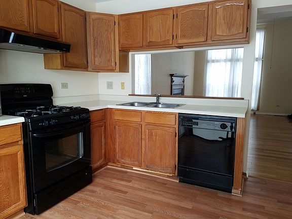 5th image of 4576 Opal Dr