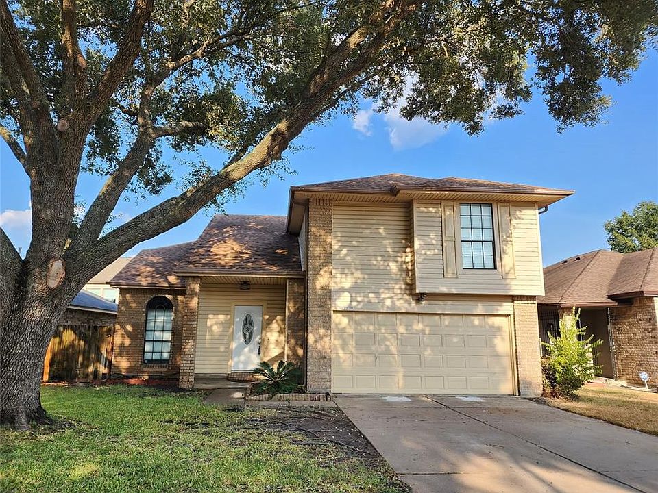 1st image of 12339 Meadow Briar Dr
