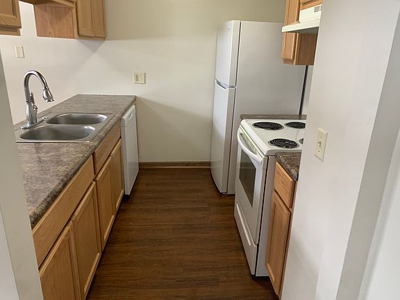 3rd image of 2934 Vineland Ave SE #2934