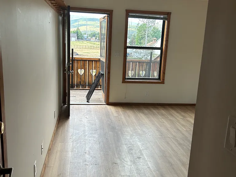 40 W Boulderville Rd #C — Photo 4