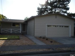 1253 Bertha Ln, Santa Rosa, CA 95405