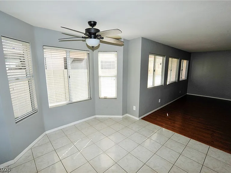 5432 Royal Vista Ln — Photo 12
