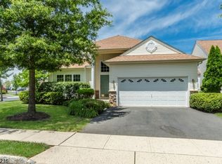 87 Renaissance Blvd, Somerset, NJ 08873