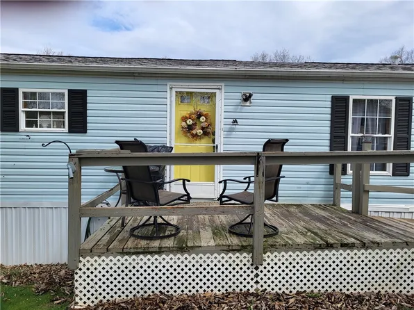 15 Lou Lin Mar Ln, West Sunbury, PA 16061