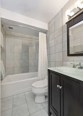 Rented by Compass | media 10