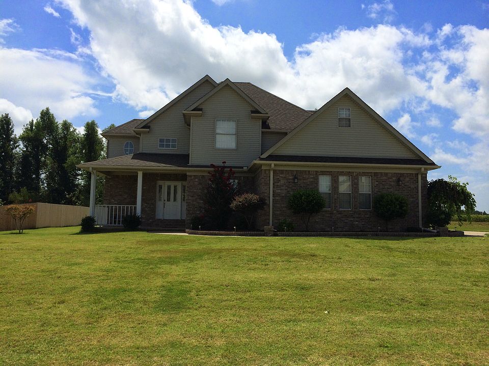 1st image of 92 George Ellis Dr