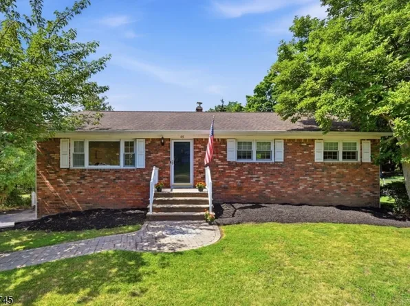 45 Ravine Ave, Wyckoff Twp., NJ 07481