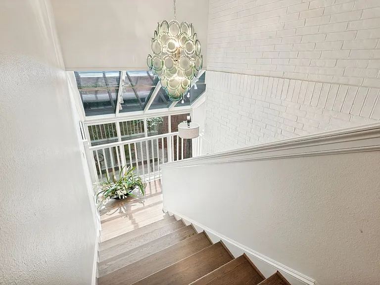 6908 Park Ln — Photo 13