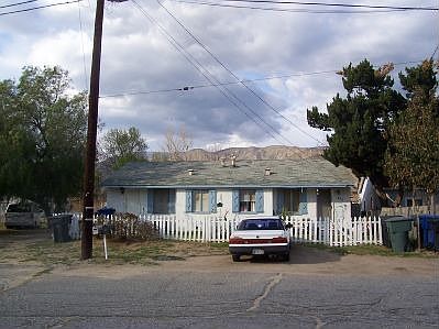 1st image of 350 W 39th St