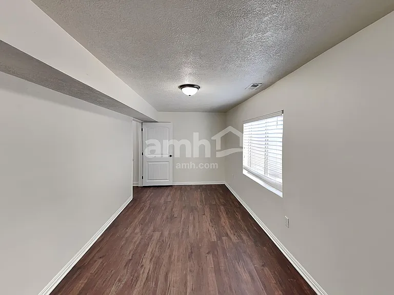 8474 S Delicate Arch Dr — Photo 19