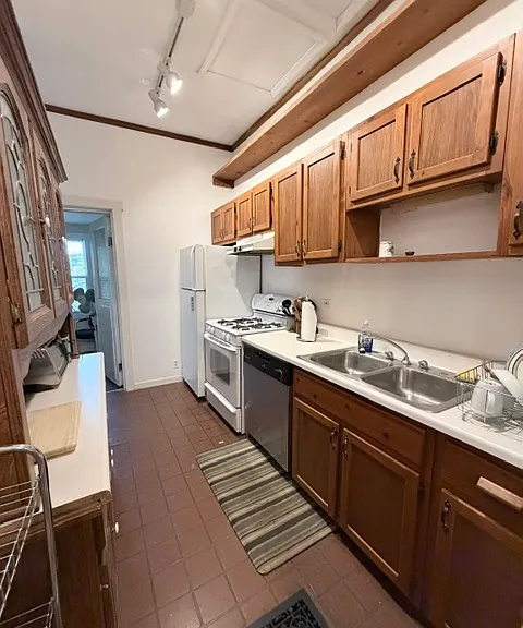 1306 Hinman Ave #A — Photo 5