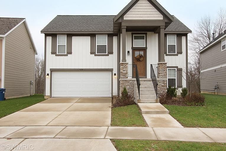 1st image of 5050 Alyssum Dr SE