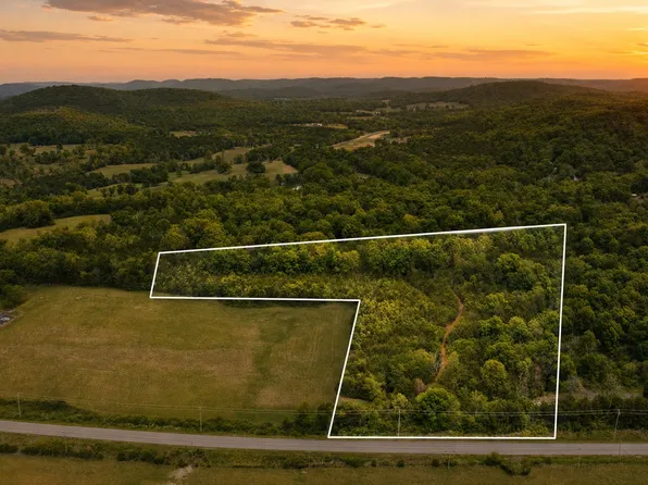 1 Murfreesboro Rd, Readyville, TN 37149