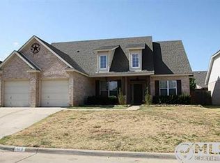 513 Mattie Ln, Lake Dallas, TX 75065