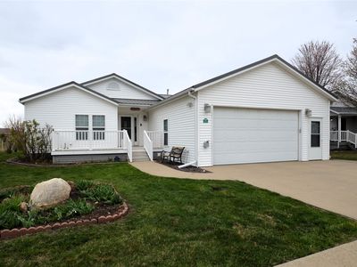 806 33rd St SW, Bondurant, IA, 50035