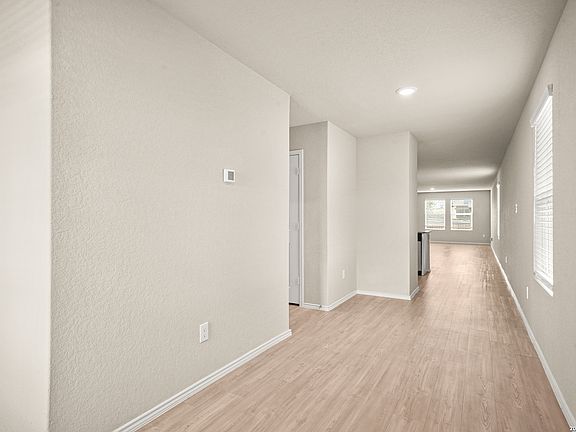 4th image of 6443 Cibolo