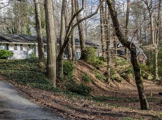 931 Beech Valley Rd, Lithia Springs, GA 30122