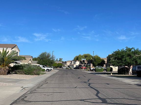 4th image of 2445 W Allens Peak Dr