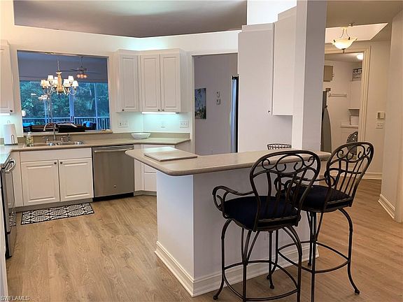 5th image of 700 Bentwater Cir