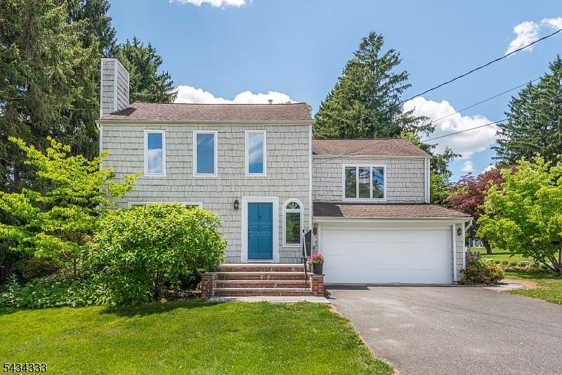 1st image of 163 Sand Spring Rd