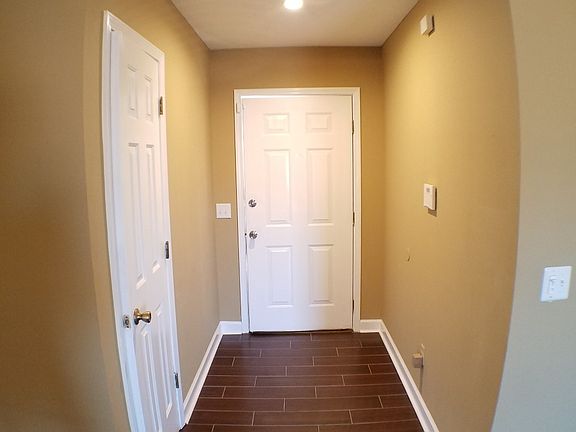 4th image of 5825 Lost Creek Dr