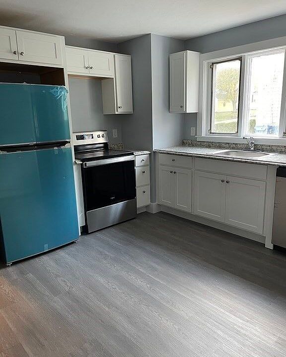 1st image of 36 Oak St #1