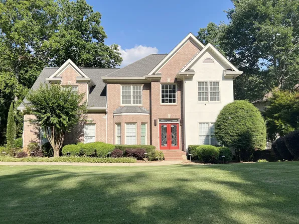 125 Forrest Lake Rd, Johns Creek, GA 30022