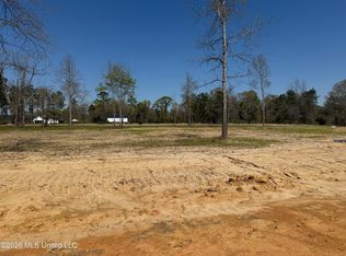 5 Oakley Ln, Lucedale, MS 39452