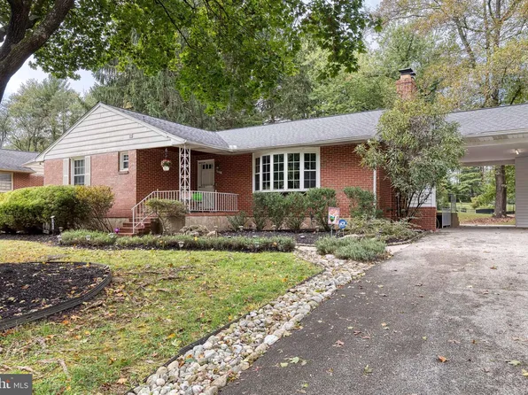 1022 Roxleigh Rd, Baltimore, MD 21286