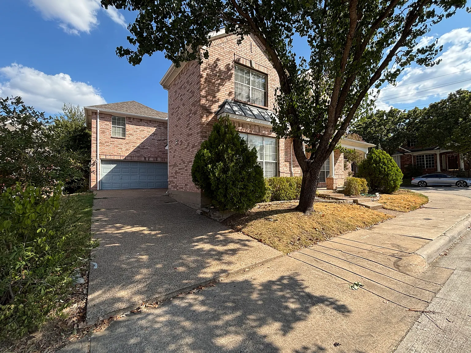 4 bed, 3024 sqft, $3,750 — Photo 2