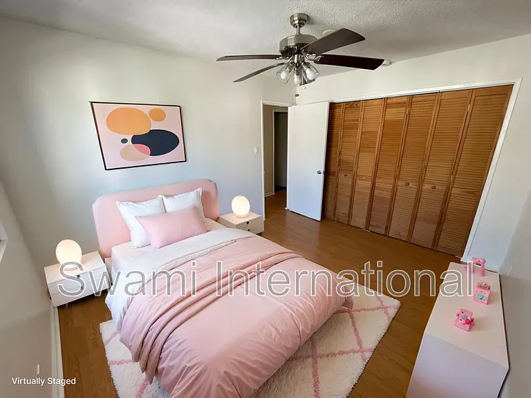 1535 W 102nd St #6 — Photo 32