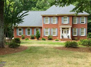 37 Wiseton Ct, Simpsonville, SC 29681