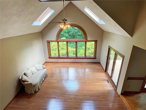 5th image of 3008 Wedgewood Ct