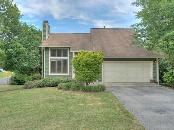2nd image of 1401 Gladewood Dr