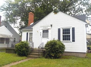 663 Eaton Rd, Rochester, NY 14617