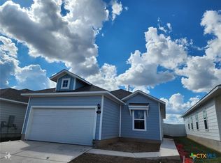150 Lavender Ln, Elgin, TX 78621