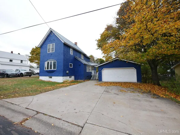 160 Stanton Ave, Mohawk, MI 49950