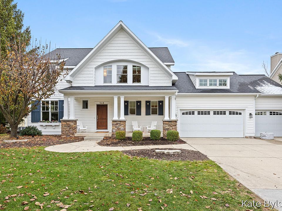 1st image of 548 Village Springs Dr SE